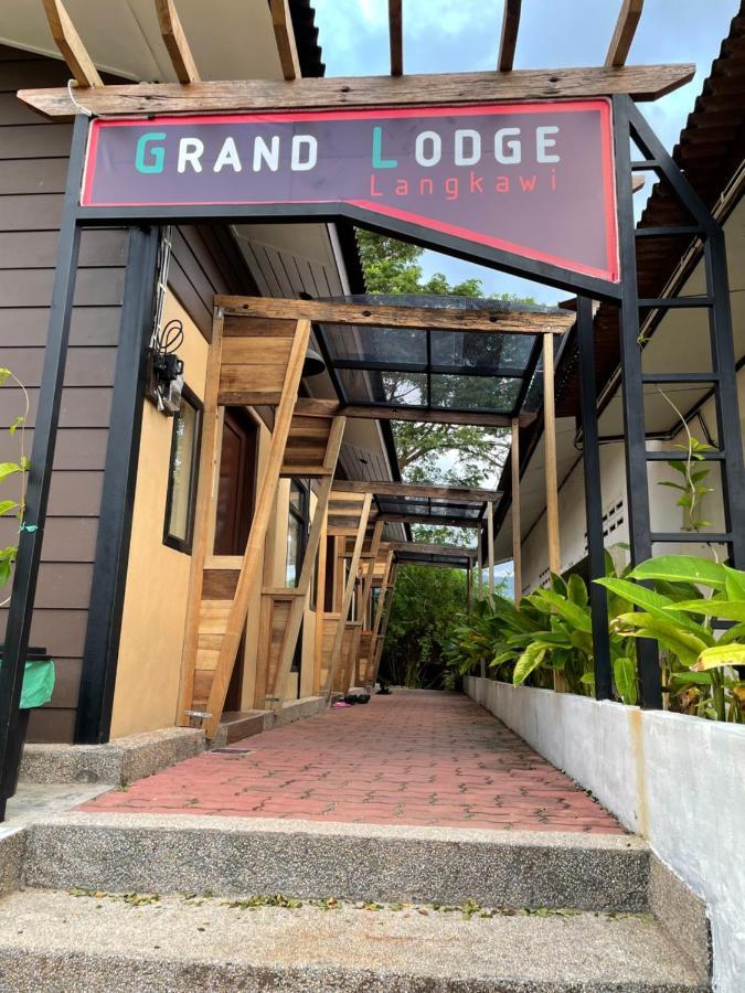 Grand Lodge Langkawi Pantai Cenang  Exterior foto
